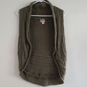 Mossimo knit sweater vest